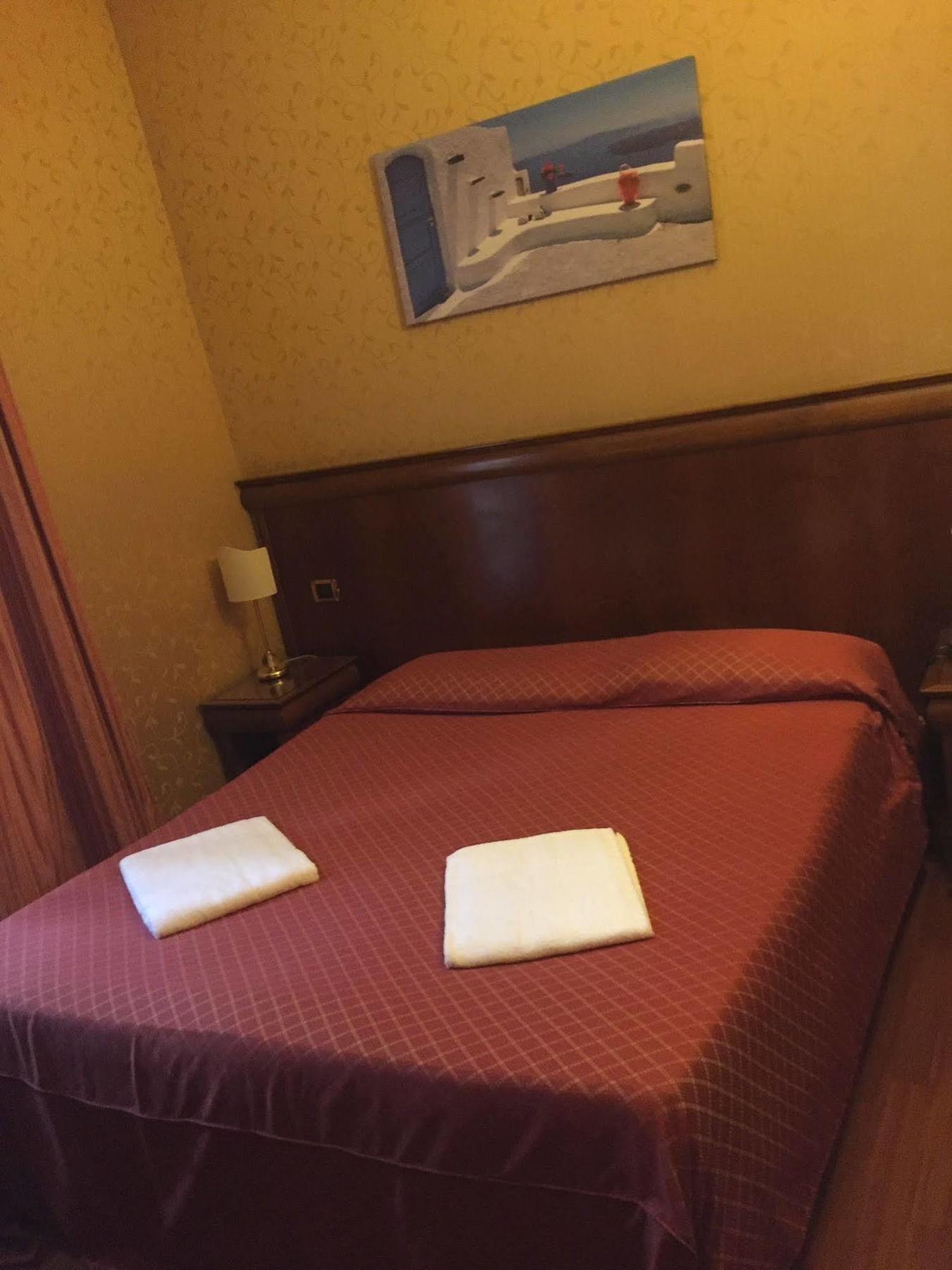 Hotel Divine روما المظهر الخارجي الصورة